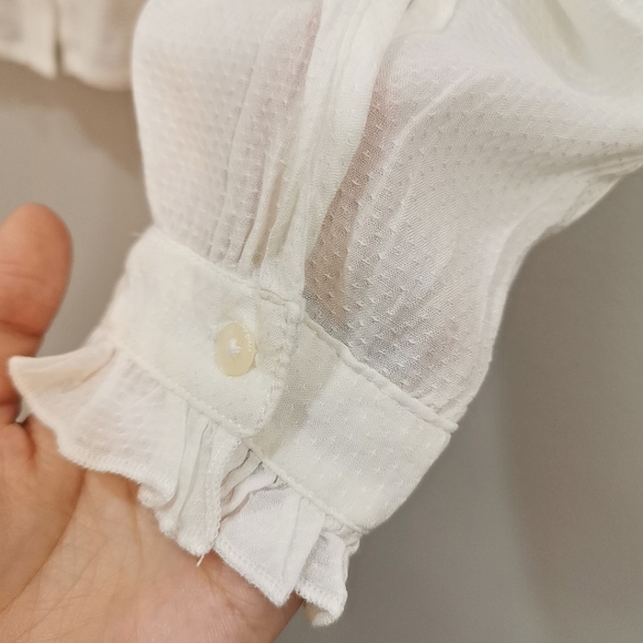 Frank and Oak Dobby Ruffle Blouses in white - Picture 7 of 10